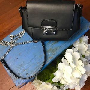 NWOT BCBGeneration crossbody Purse